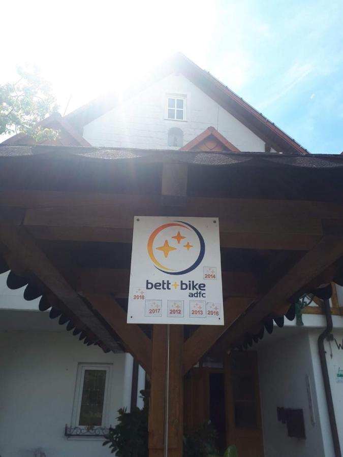 Hotel Pension Am Engelsberg Sommerach Kültér fotó